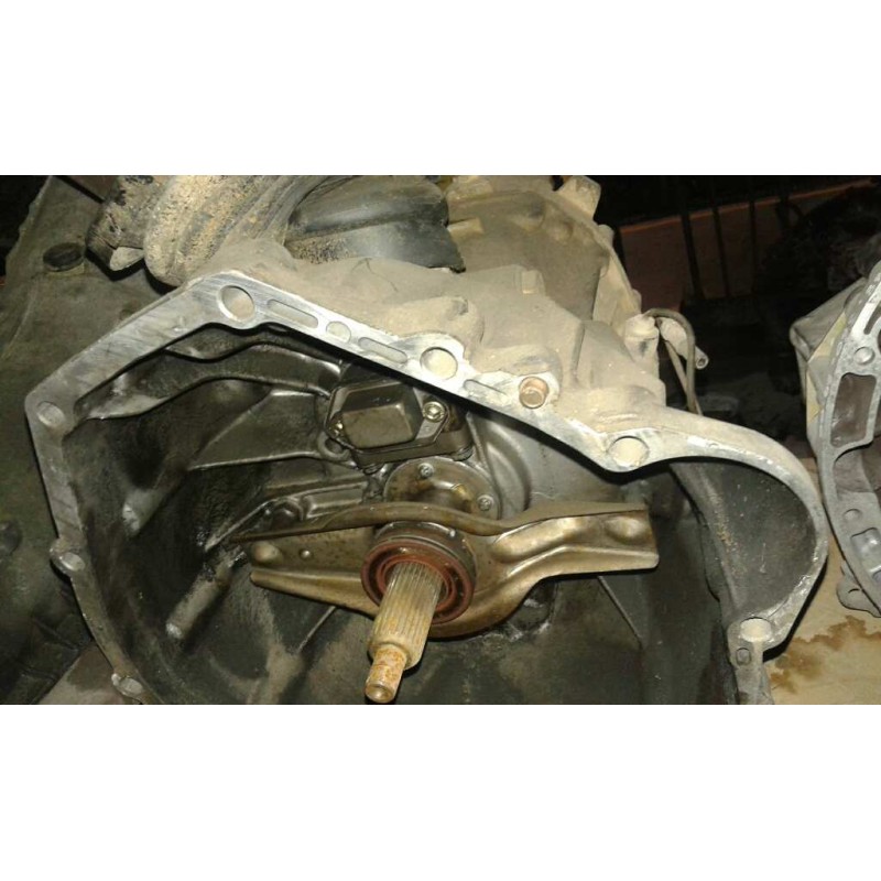 Recambio de caja cambios para mercedes-benz sprinter 02.00  caja cerrada, techo elevado 411 cdi (904.663) referencia OEM IAM 711