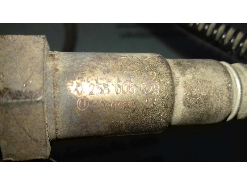 Recambio de sonda lambda para peugeot 307 cc (s1) 2.0 referencia OEM IAM 0258006029 AZUL BOSCH