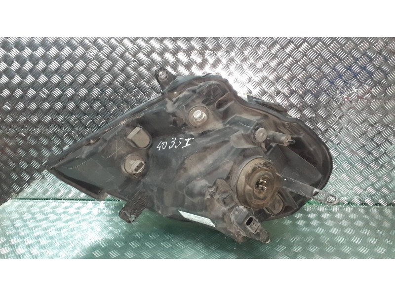 Recambio de faro izquierdo para renault kangoo dynamique referencia OEM IAM 8200419910  8200419882