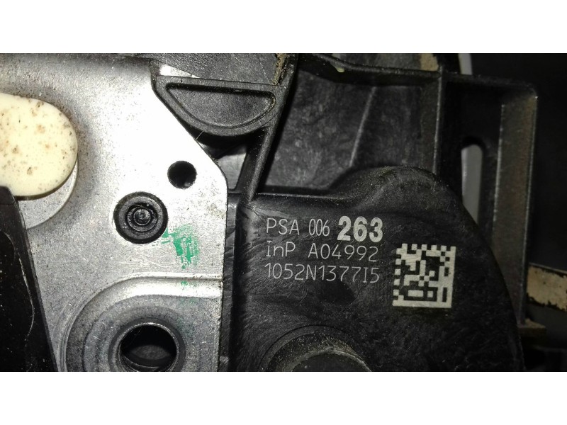 Recambio de cerradura puerta trasera derecha para peugeot 508 access referencia OEM IAM PSA006263 1052N1377I5 