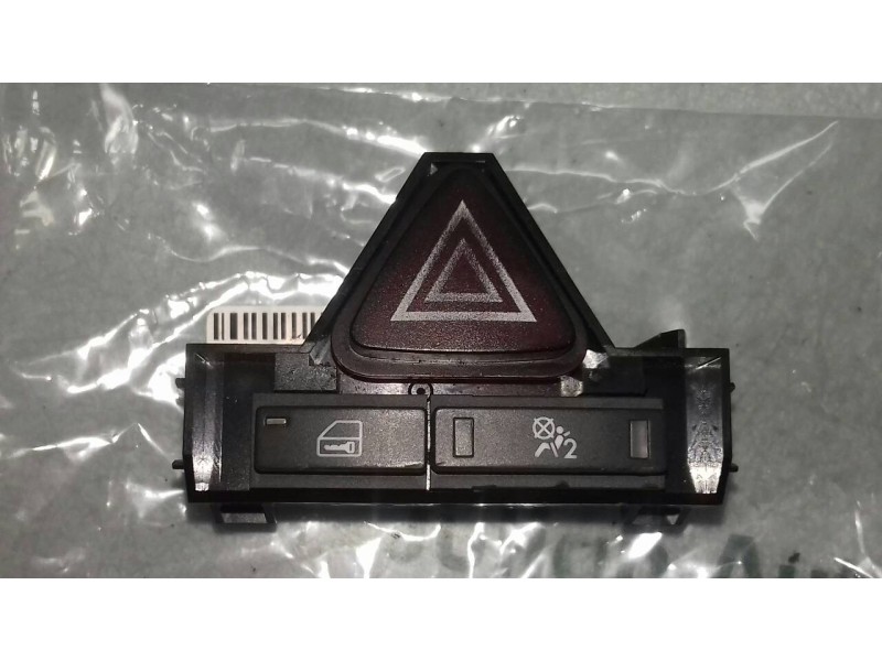 Recambio de warning para opel corsa d cosmo referencia OEM IAM 13189529 05377833 9 PINES