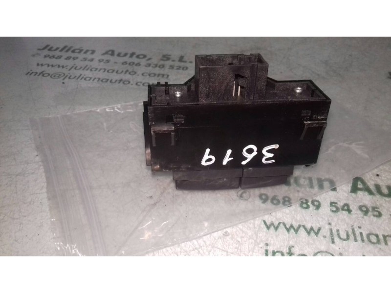 Recambio de warning para opel corsa d cosmo referencia OEM IAM 13189529 05377833 9 PINES