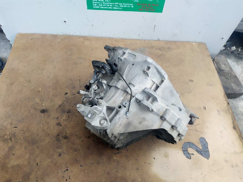 Recambio de caja cambios para ford focus berlina (cap) trend referencia OEM IAM 4M5R7002CE  6 VELOCIDADES