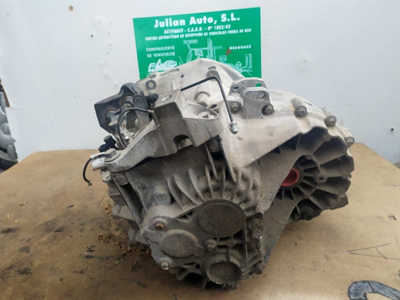 Recambio de caja cambios para ford focus berlina (cap) trend referencia OEM IAM 4M5R7002CE  6 VELOCIDADES