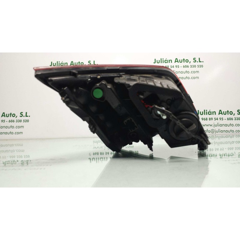 Recambio de piloto trasero derecho interior para peugeot 308 access referencia OEM IAM 9677818280 81260201 INT-PORTON