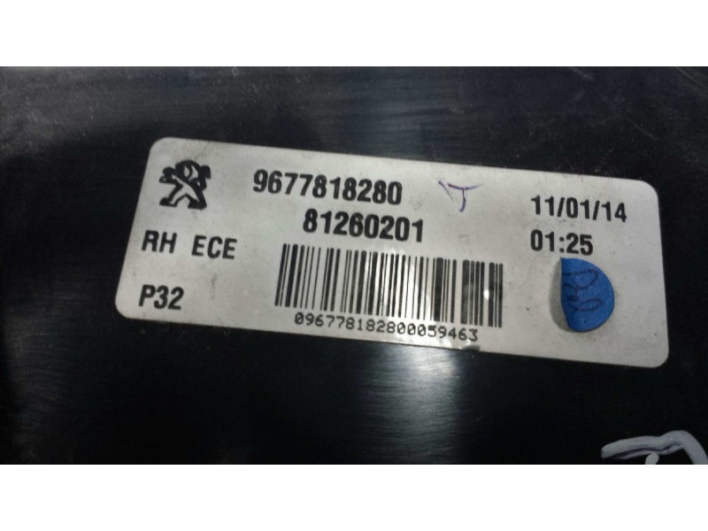 Recambio de piloto trasero derecho interior para peugeot 308 access referencia OEM IAM 9677818280 81260201 INT-PORTON
