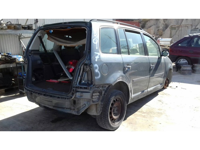 volkswagen touran (1t1) del año 2003