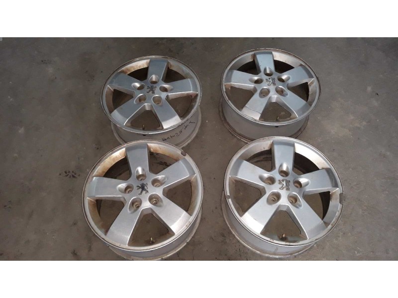 Recambio de llanta para peugeot 407 sport referencia OEM IAM 7967A 6.5 X 16 4 LLANTAS ALUMINIO