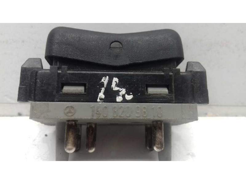 Recambio de interruptor para mercedes-benz clase s (w140) berlina referencia OEM IAM 1408209810 501548 ASIENTOS CALEFACTABLES Recambio de interruptor para mercedes-benz clase s (w140) berlina referencia OEM IAM 1408209810 501548 ASIENTOS CALEFACTABLES