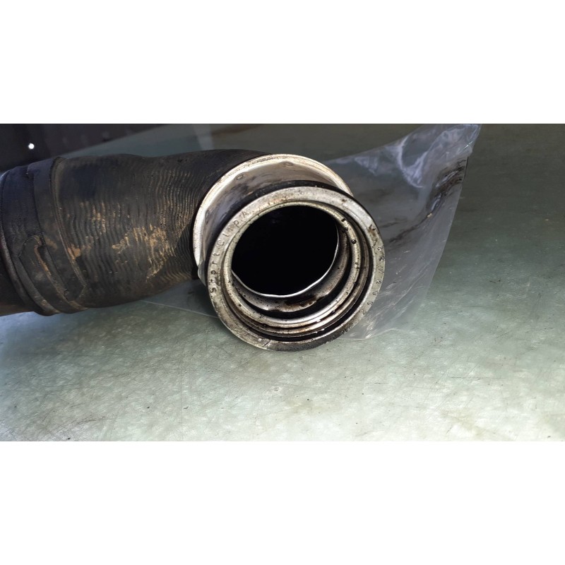 Recambio de tubo para audi a3 (8p) 1.9 tdi e limited edition referencia OEM IAM 038131111A  ADMISION TURBO