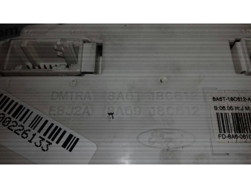 Recambio de mando climatizador para ford fiesta (cb1) trend referencia OEM IAM 8A6T18C612  