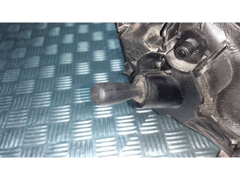 Recambio de retrovisor izquierdo para citroen c3 1.1 furio referencia OEM IAM 0103024 012026 MANUAL