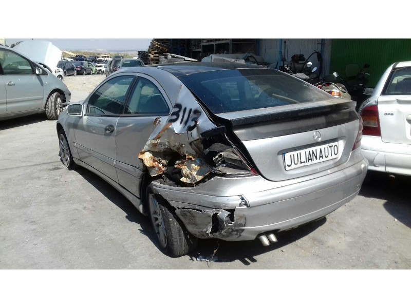 mercedes-benz clase c (w203) sportcoupe del año 2002