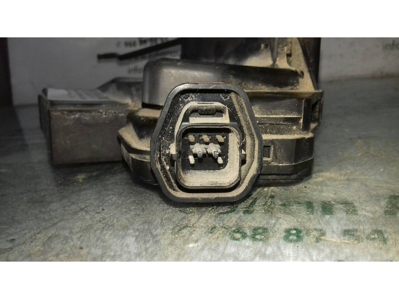 Recambio de cerradura puerta delantera izquierda para hyundai coupe (j2) 1.6 fx coupe referencia OEM IAM PPT30  ELECTRICA