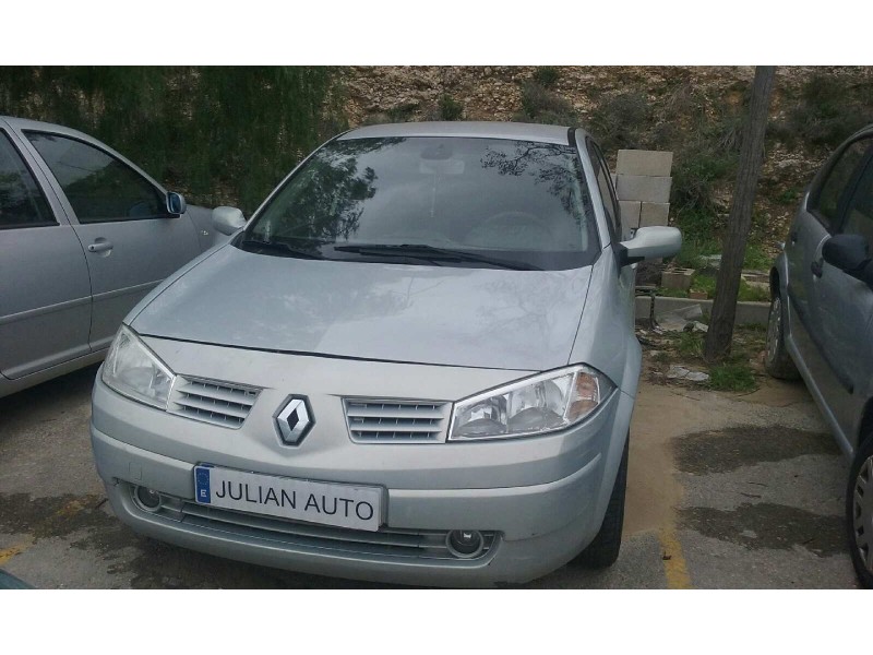 renault megane ii berlina 5p del año 2004