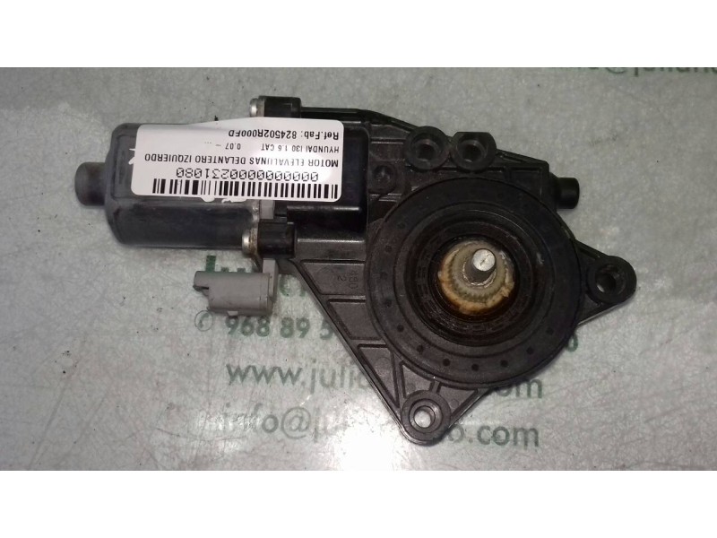 Recambio de motor elevalunas delantero izquierdo para hyundai i30 1.6 cat referencia OEM IAM 824502R000FD  2 PINES