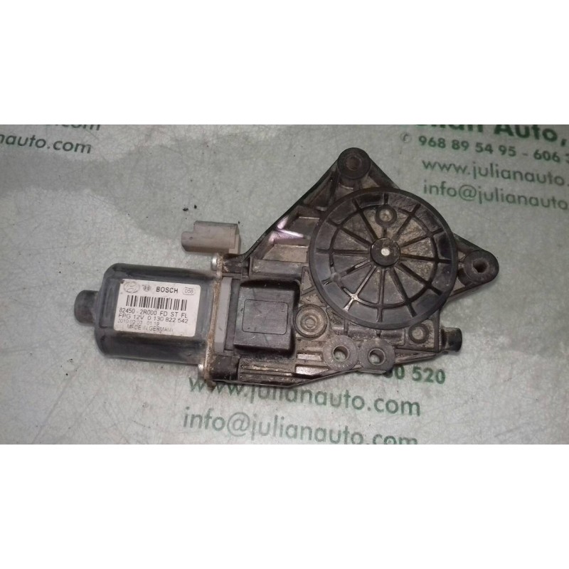 Recambio de motor elevalunas delantero izquierdo para hyundai i30 1.6 cat referencia OEM IAM 824502R000FD  2 PINES