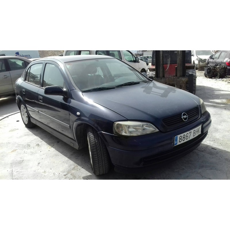 opel astra g berlina del año 2001