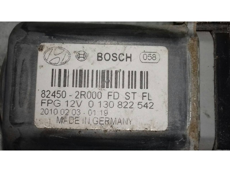 Recambio de motor elevalunas delantero izquierdo para hyundai i30 1.6 cat referencia OEM IAM 824502R000FD  2 PINES