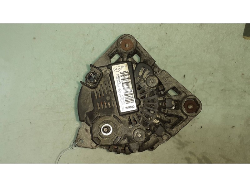 Recambio de alternador para renault megane ii berlina 5p authentique referencia OEM IAM 8200667614 VALEO 