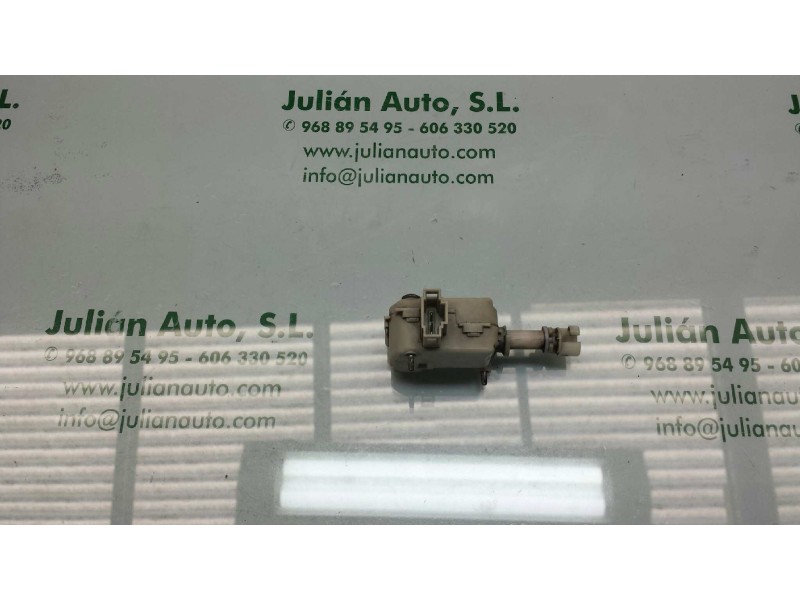 Recambio de motor cierre centralizado tapa combustible para volkswagen bora berlina (1j2) referencia OEM IAM 3B0959782  