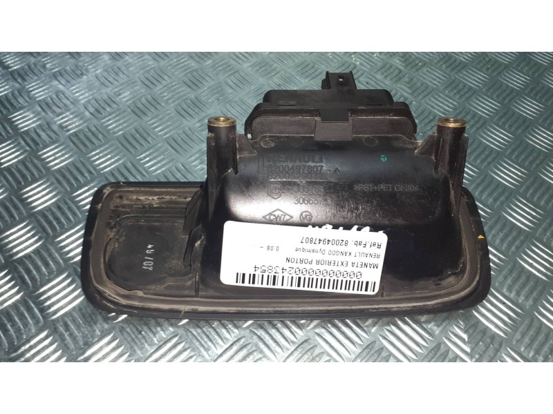 Recambio de maneta exterior porton para renault kangoo dynamique referencia OEM IAM 82004947807 306657 305163