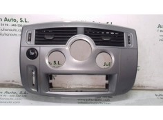 Recambio de rejilla aireadora para renault scenic ii authentique referencia OEM IAM A8200140713 E8200140720 DEL SALPICADERO