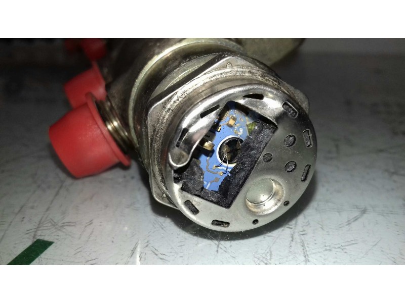 Recambio de rampa inyectora para opel corsa c first referencia OEM IAM 0445214044 46817523 BOSCH