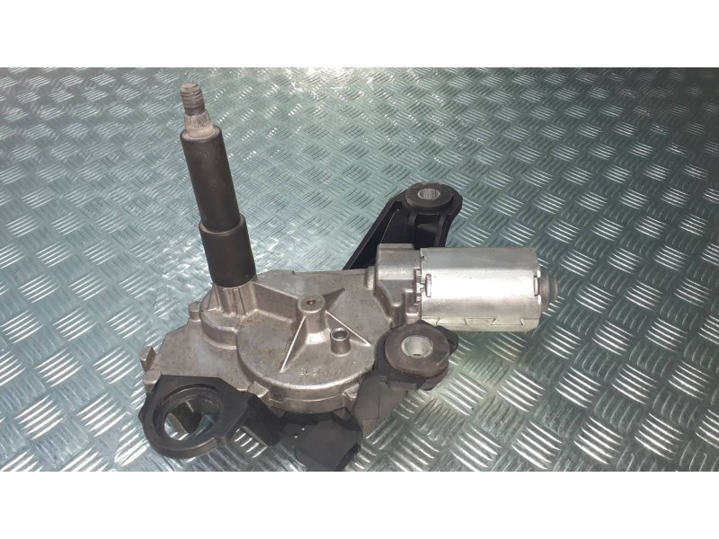 Recambio de motor limpia trasero para renault kangoo dynamique referencia OEM IAM 8200431385 0390201827 BOSCH