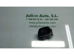 Recambio de mando elevalunas trasero izquierdo para mercedes-benz clase c (w203) berlina referencia OEM IAM 2038200210 501807 