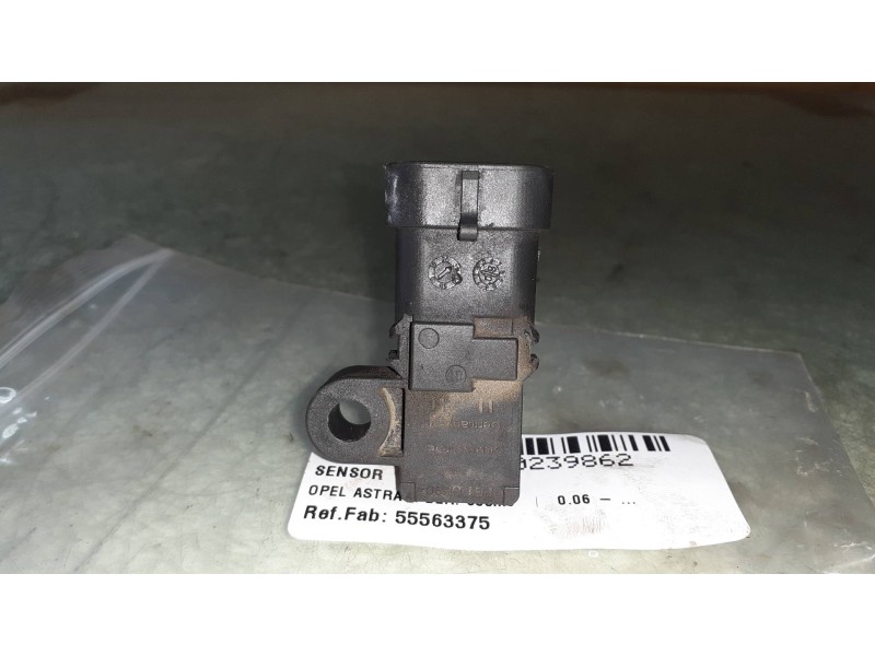Recambio de sensor para opel astra h ber. cosmo referencia OEM IAM 55563375 5WK96820 CONECTOR 3 PINES