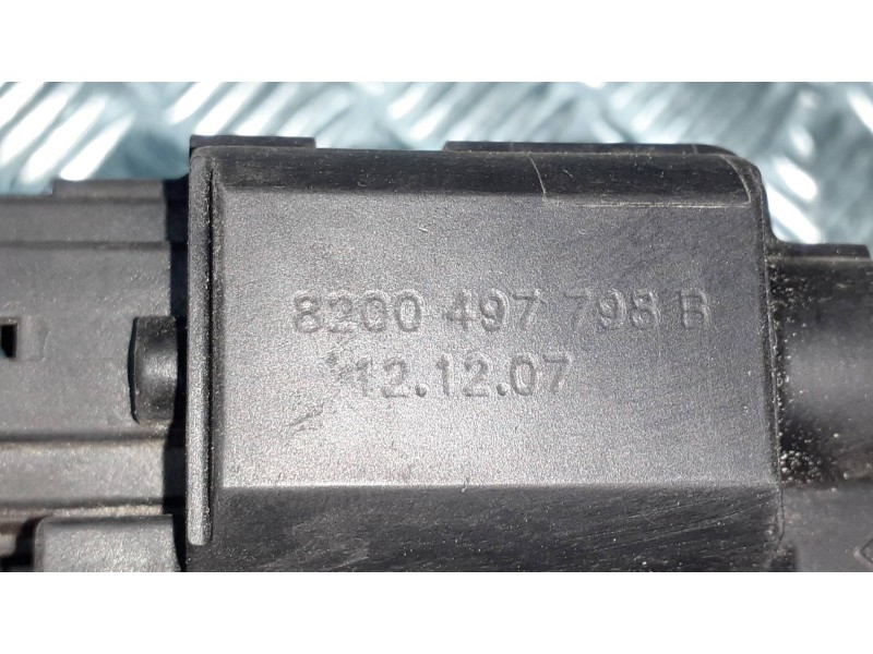 Recambio de cerradura maletero / porton para renault kangoo dynamique referencia OEM IAM 8200497798B  