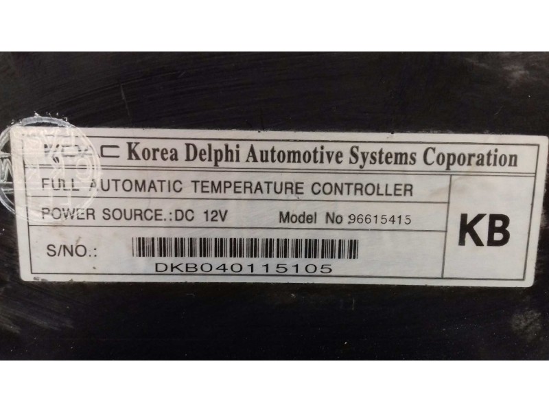 Recambio de mando climatizador para daewoo nubira berlina se referencia OEM IAM 96615415  