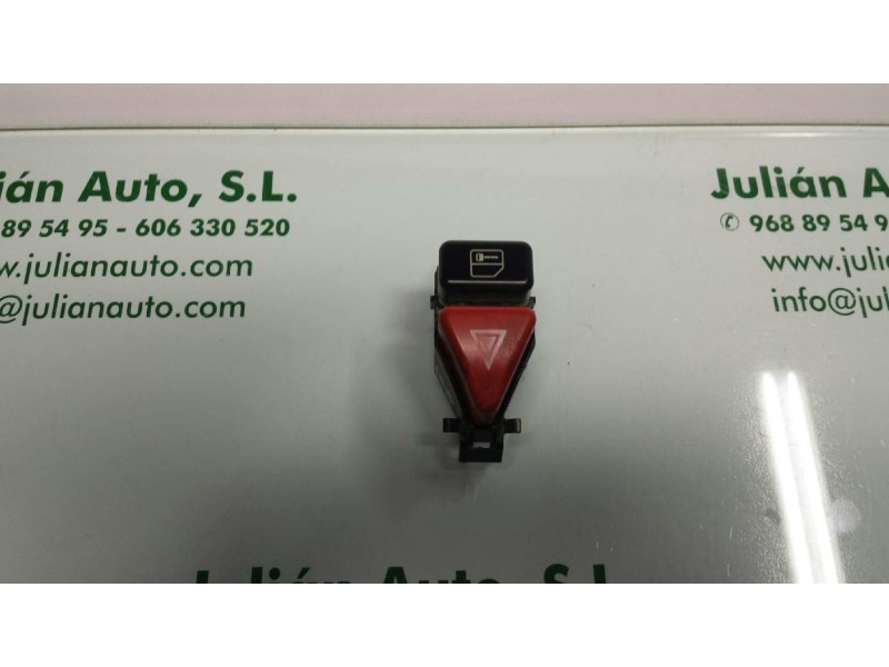 Recambio de warning para mercedes-benz clase a (w168) referencia OEM IAM A1688201210 33019001 