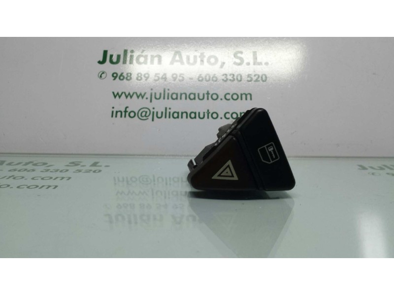 Recambio de warning para mercedes-benz clase a (w168) 140 (168.031) referencia OEM IAM 1688206710 33100101 