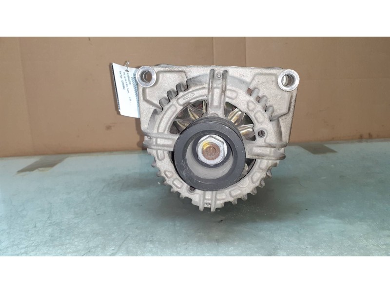 Recambio de alternador para opel astra h ber. cosmo referencia OEM IAM 13229984 BOSCH 100A