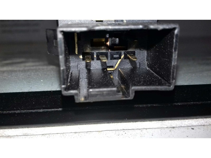 Recambio de warning para seat cordoba berlina (6l2) stella referencia OEM IAM 6L1953235A  