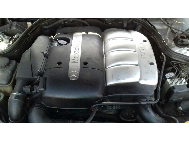 mercedes-benz clase c (w203) sportcoupe del año 2002