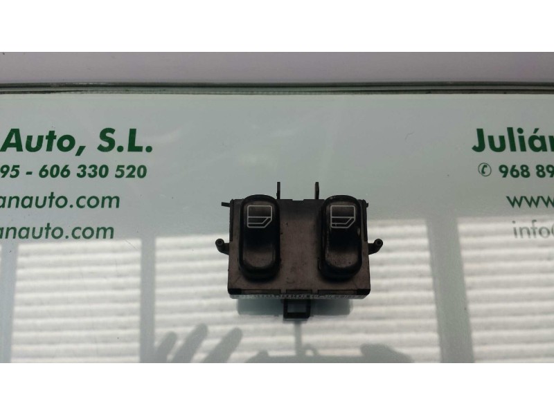 Recambio de mando elevalunas trasero derecho para mercedes-benz clase m (w163) referencia OEM IAM 1638203110  