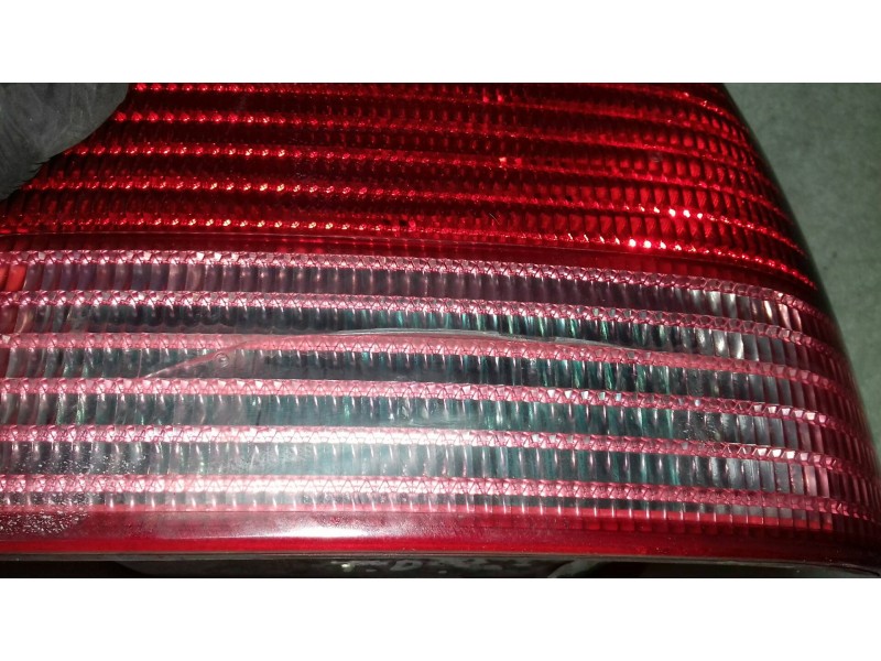 Recambio de piloto trasero derecho para volkswagen polo berlina (6n2) conceptline referencia OEM IAM 6N0945257 964078 