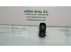 Recambio de mando elevalunas trasero derecho para mercedes-benz clase c (w203) berlina referencia OEM IAM A2038200210 501807 