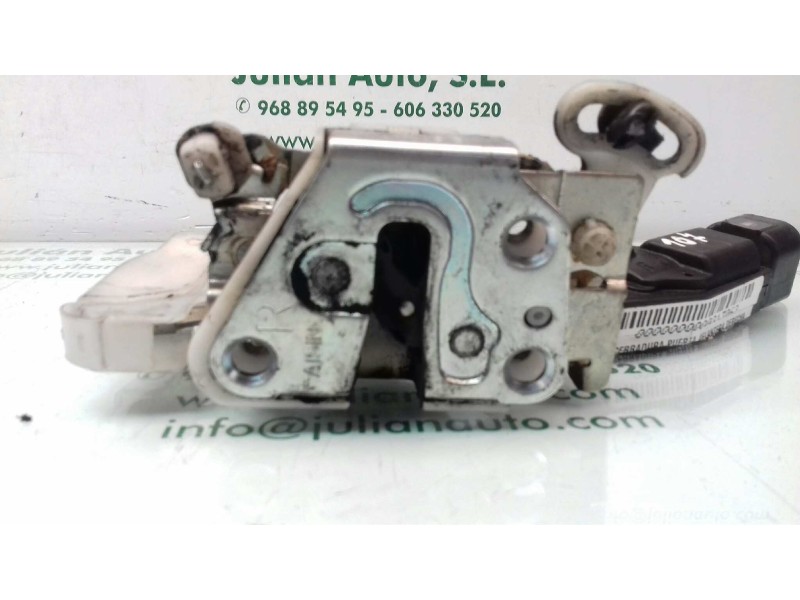 Recambio de cerradura puerta delantera derecha para peugeot 107 urban referencia OEM IAM 9L01  