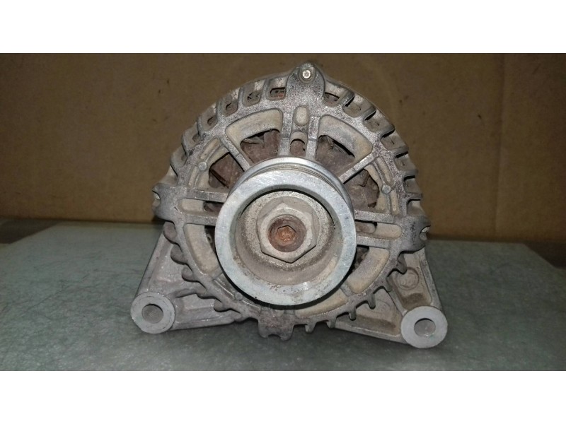 Recambio de alternador para ford fiesta (cbk) ambiente referencia OEM IAM 3S6TAC  