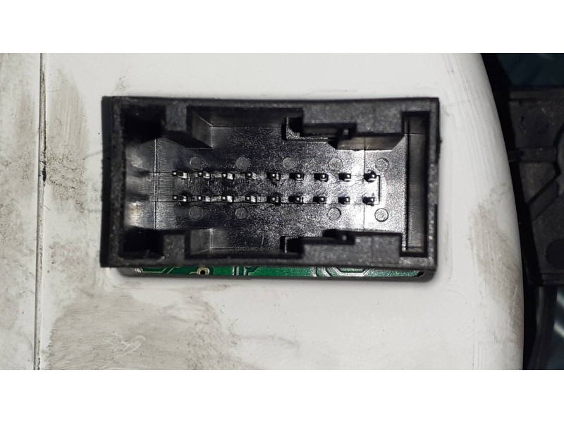 Recambio de cuadro instrumentos para citroen c3 1.1 furio referencia OEM IAM P9652008280H01 216755971 216672523