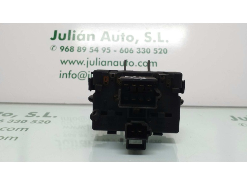 Recambio de mando elevalunas trasero derecho para mercedes-benz clase m (w163) referencia OEM IAM 1638203110  