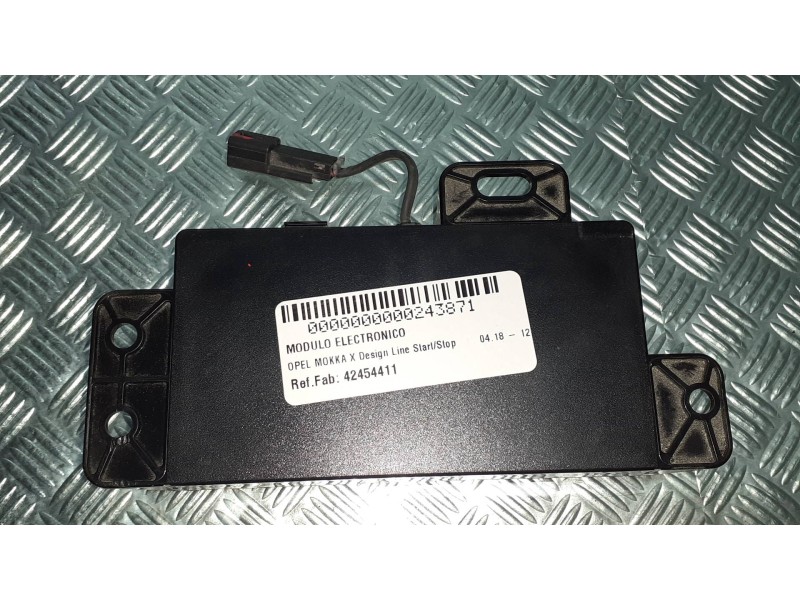 Recambio de modulo electronico para opel mokka x design line start/stop referencia OEM IAM 42454411 YQ00017580 BATERIA