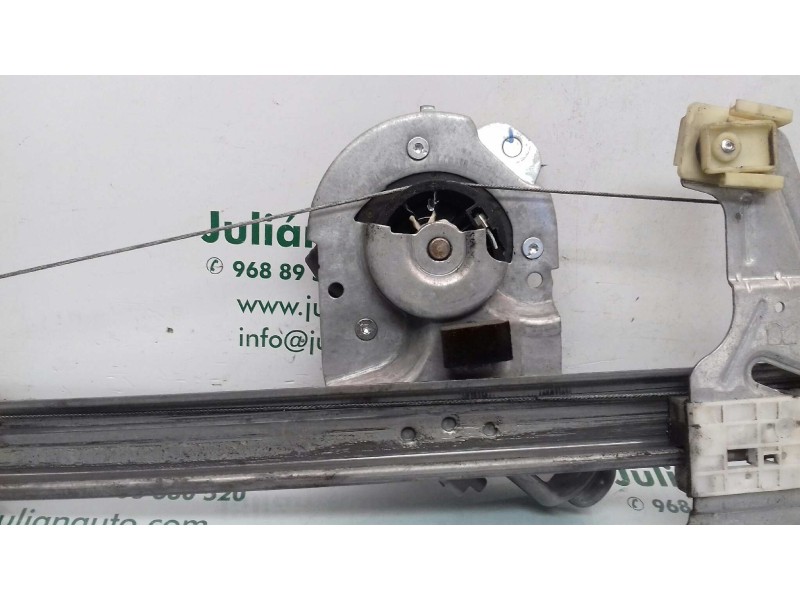 Recambio de elevalunas delantero derecho para peugeot 107 urban referencia OEM IAM 118670RH  ELECTRICO