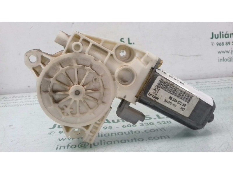 Recambio de motor elevalunas delantero derecho para peugeot 307 (s1) xn referencia OEM IAM 9634457280 990249100 