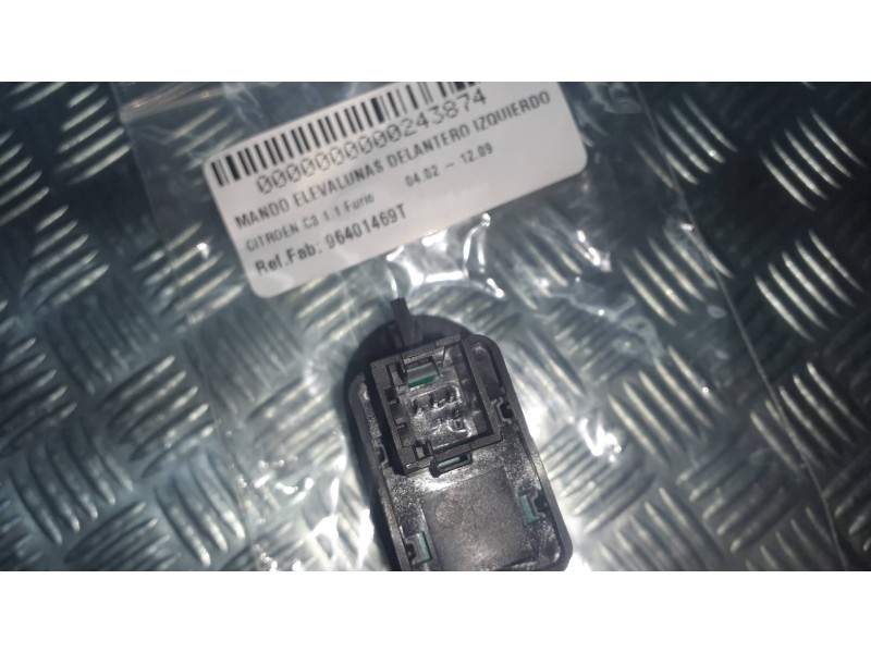 Recambio de mando elevalunas delantero izquierdo para citroen c3 1.1 furio referencia OEM IAM 96401469T  