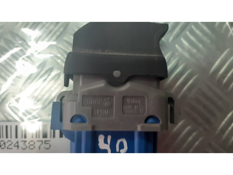 Recambio de mando elevalunas delantero derecho para renault kangoo dynamique referencia OEM IAM 2808202  